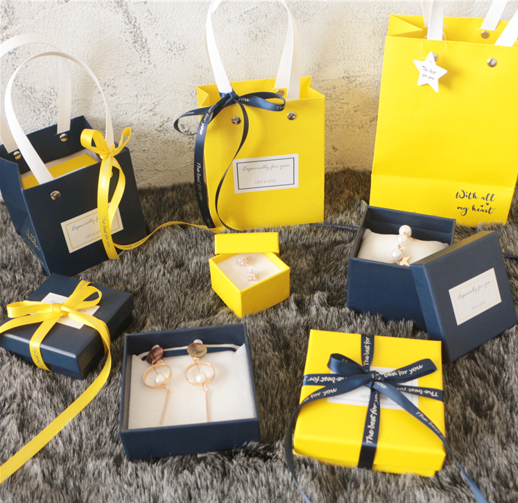 Birthday gift boxes with paper bags